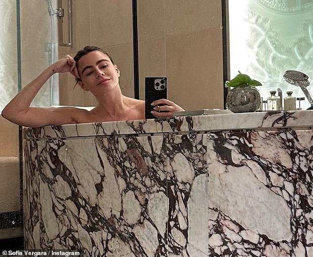 Sofia Vergara, 51, Unwinds in a Luxurious Marble Bathtub as She Overcomes ‘Jetlag’ on Her Recent Trip to Paris