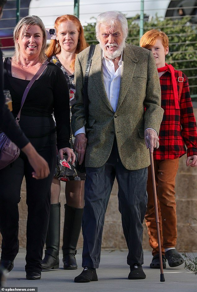 97-Year-Old Dick Van Dyke Enjoys Rare Public Outing with Wife to Support Photographer’s Exhibit Commemorating His Life and Career