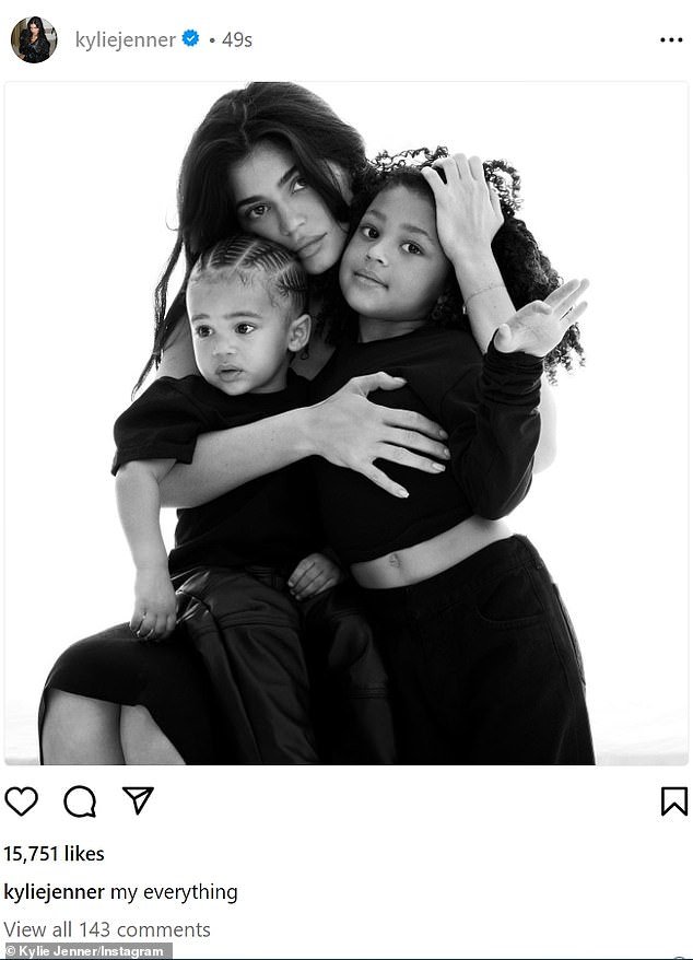 Kylie Jenner Embraces Daughter Stormi and Son Aire in Sweet Thanksgiving Photo: ‘They are my Everything’