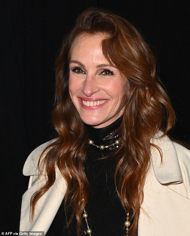 78746363 12842839 Julia Roberts appeared on Andy Cohen s Watch What Happens Live o a 14 1702060519964