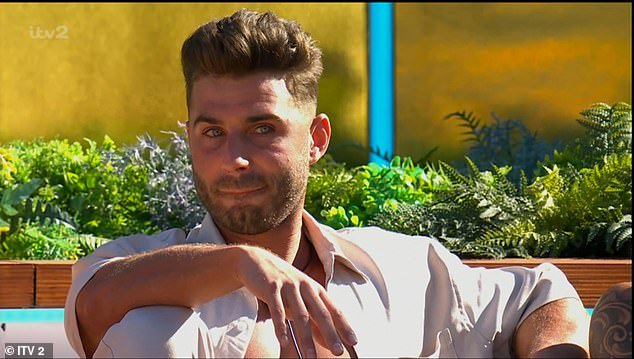 Mixed Reactions to Love Island All Stars New Arrival Josh’s Piercing Blue Eyes: Hypnotic or Psychopathic?