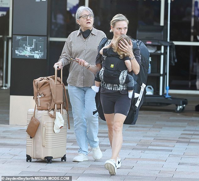 Sharna Burgess, Dancing With The Stars judge, arrives in Sydney with son Zane, leaving fiancé Brian Austin Green behind