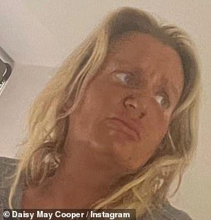 Daisy May Cooper seeks assistance after disastrous fake tan mishap leaves her with a green hue: ‘How do I remove this?’