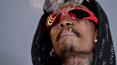 Wiz Khalifa Sentenced to Nine Months for Lighting Joint on Stage in Romania